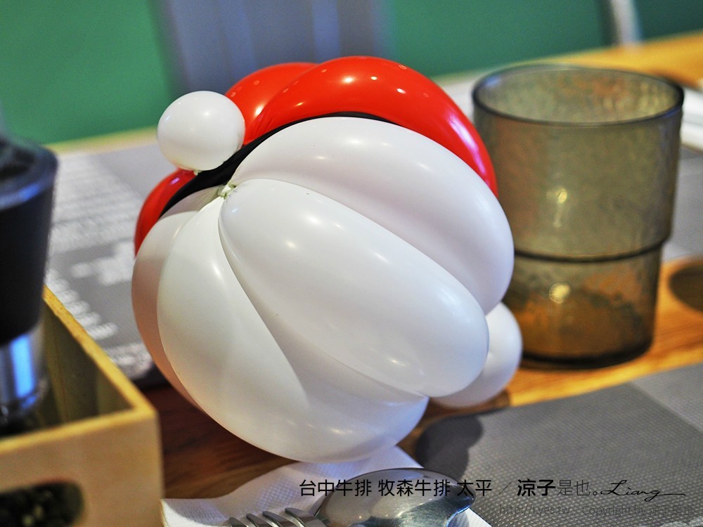 台中牛排 牧森牛排 太平