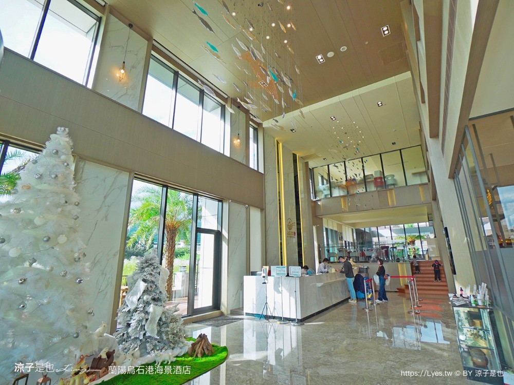 蘭陽烏石港海景酒店 宜蘭頭城住宿 宜蘭親子飯店 龜山島海景房型 童趣親子房 泳池電影院 一泊二食