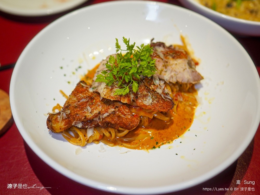 嵩 Sung 台中西區美食 廣三SOGO餐廳 金典 台中餐酒館 約會慶生餐廳 JAI宅 HU