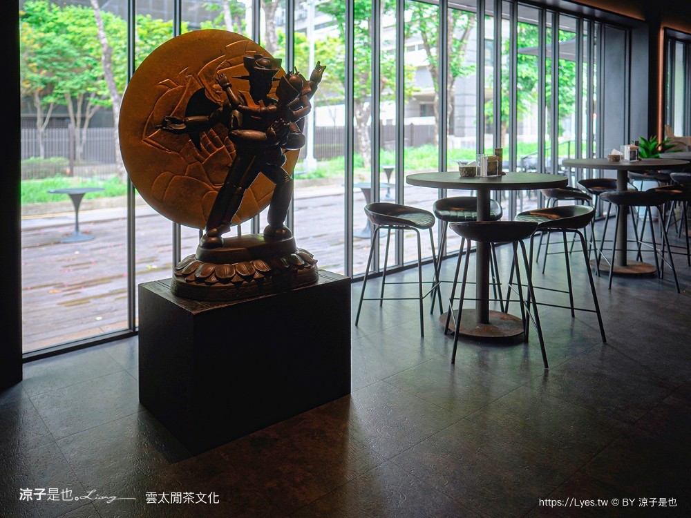 雲太閒茶文化 菜單 台中美食 南屯餐廳 茶點 春水堂 藝術 停車場 包廂低消 價位