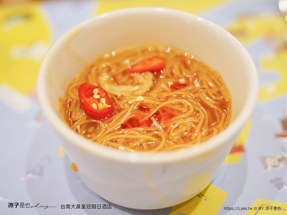 台南 大員皇冠假日酒店 台南安平住宿 親子飯店 泳池 安平 早餐 自助餐 海景房