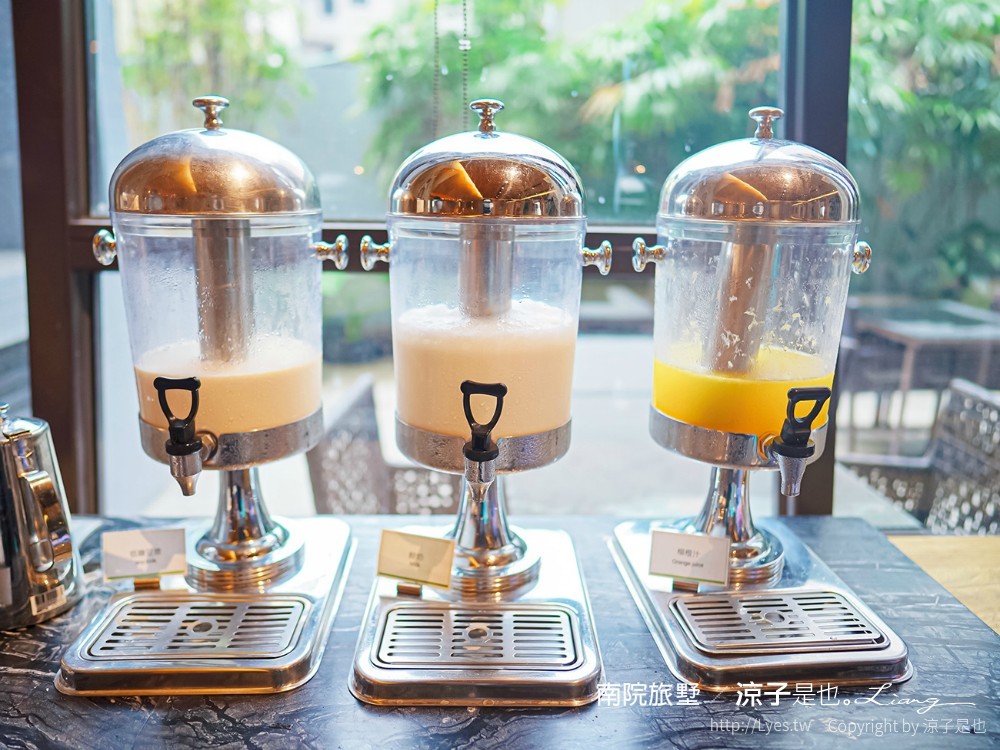 南院旅墅 嘉義住宿飯店推薦 CP值 早餐 地址 交通 雙人房 泳池