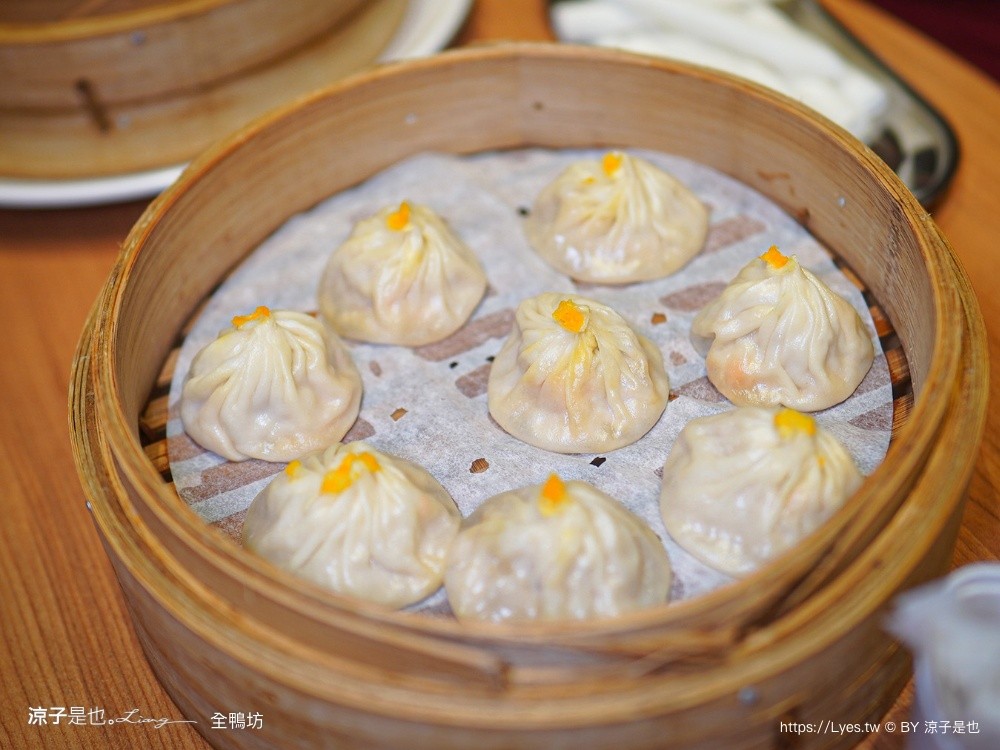 全鴨坊 全鴨坊梅川東旗艦店 台中美食 北屯美食 合菜餐廳 台中烤鴨推薦 米其林餐廳