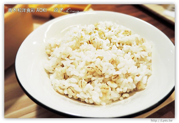 台中-青木和洋食彩 AOKI 質感不錯的青木輕食手作餐廳,不過價位小貴
