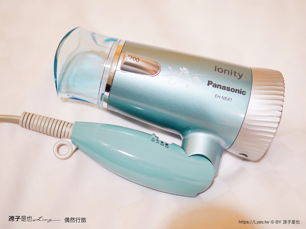 偶然行旅 嘉義飯店 文化路夜市旁 嘉義平價住宿 四人房 車場 文化鹿行旅 房價評價