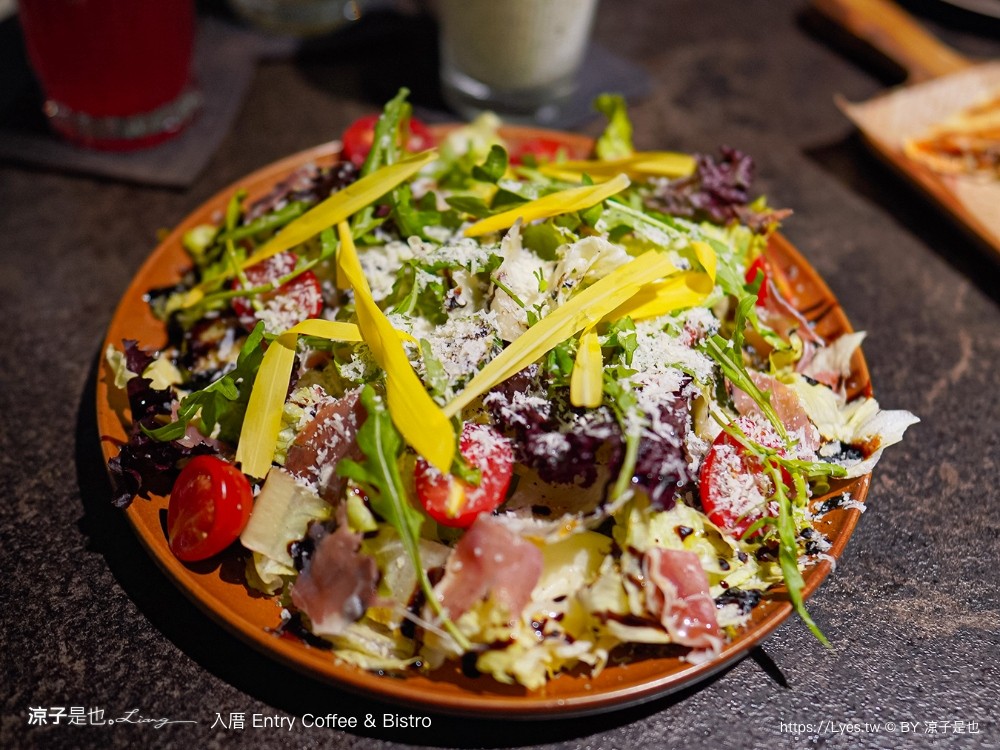 入厝entry coffee bistro 菜單 台中東區早午餐 咖啡館 餐酒館 台中火車站美食 餐廳