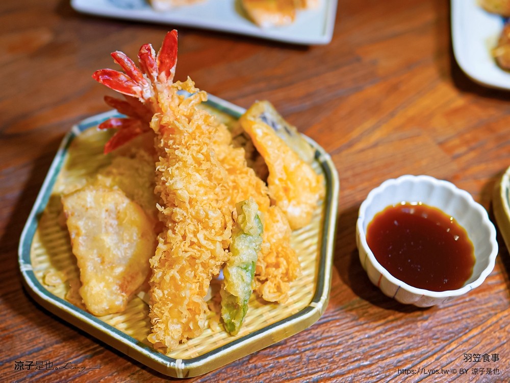 羽笠食事 菜單 台中日本料理 宵夜 台中東區餐廳 台中公園 串燒 生魚片 梅酒喝到飽 台中餐酒館 包廂訂位 停車