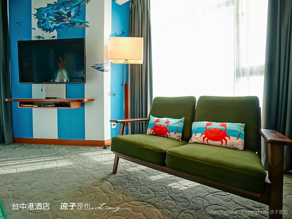 台中港酒店 台中親子飯店 梧棲住宿 海洋親子房、兒童遊戲室 汽車跑道 早餐自助吧吃到飽