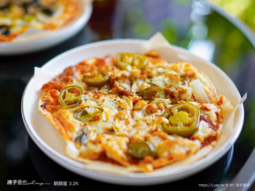 朝顏屋32k 菜單 桃園早午餐 桃園咖啡館 森林系溫室餐廳 披薩 桃園下午茶 隱藏版 貝果 停車 鐵路咖啡