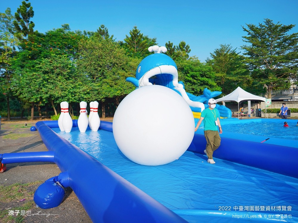 2022中臺灣 氣墊遊戲區 溜滑梯戲水池 農產品展售 美食小吃