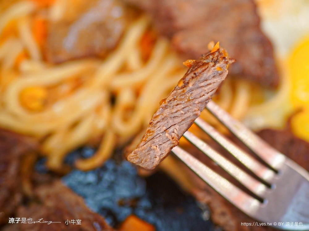 小牛室 beefhouse lite 台中牛排 台中自助吧吃到飽 北屯美食 台中平價牛排