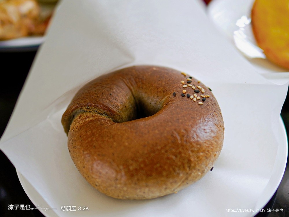 朝顏屋32k 菜單 桃園早午餐 桃園咖啡館 森林系溫室餐廳 披薩 桃園下午茶 隱藏版 貝果 停車 鐵路咖啡