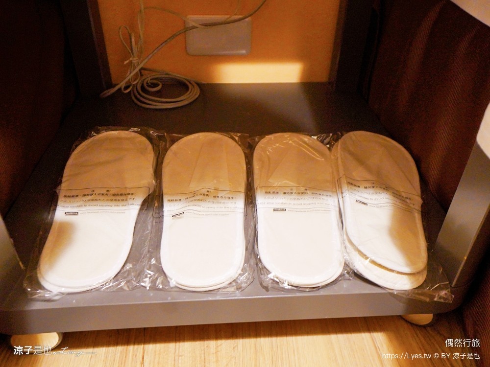 偶然行旅 嘉義飯店 文化路夜市旁 嘉義平價住宿 四人房 車場 文化鹿行旅 房價評價