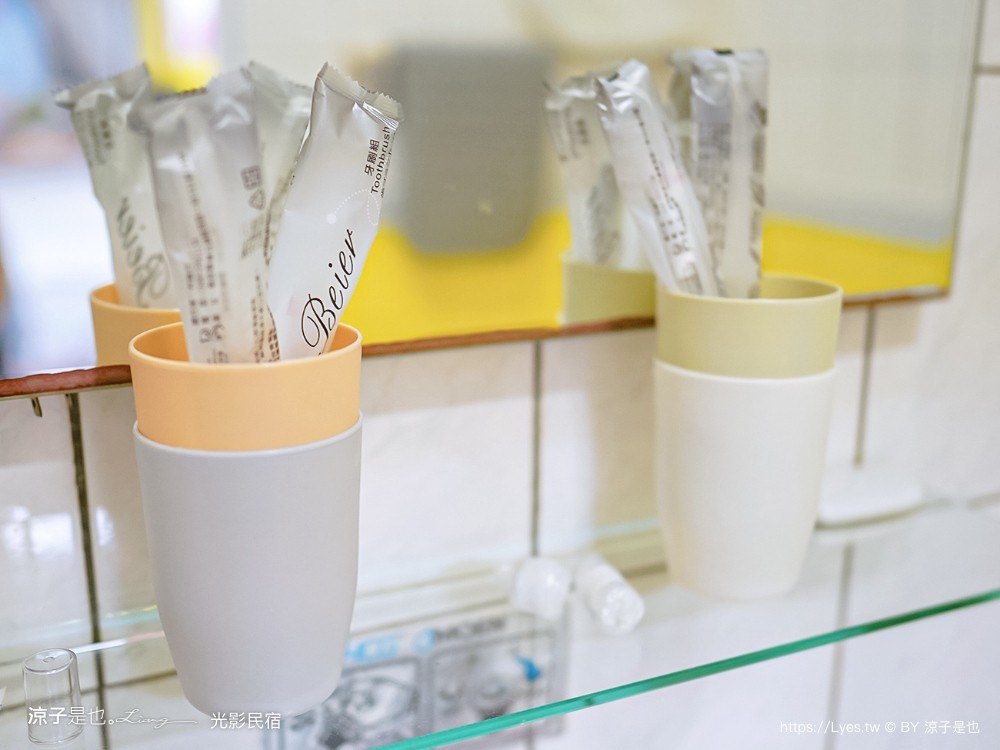 光影民宿 嘉義住宿推薦 布袋民宿 房型 雙人房 四人房 背包客