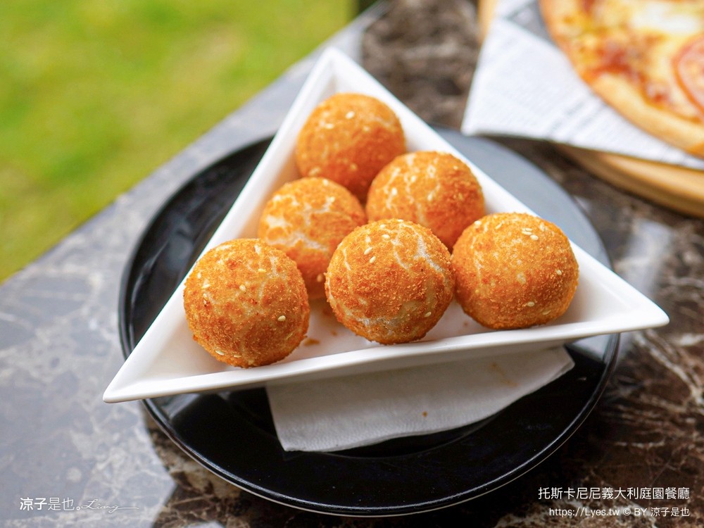 托斯卡尼尼 義大利庭園餐廳 菜單 台中北屯 大坑 新開幕義式餐廳 訂位 披薩 壽星