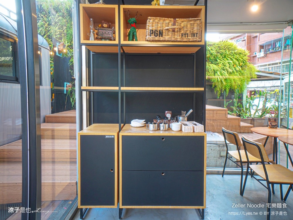 宅樂麵食 zeller noodle 台中美食 牛肉麵 菜單 宅樂建國店 露營風早午餐 網美文青 麵食小吃