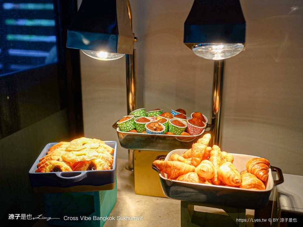 曼谷住宿 Cross Vibe Bangkok Sukhumvit 泰國飯店 四星級 親子飯店推薦 bts on nut 公寓式旅店 房價 交通 素坤逸