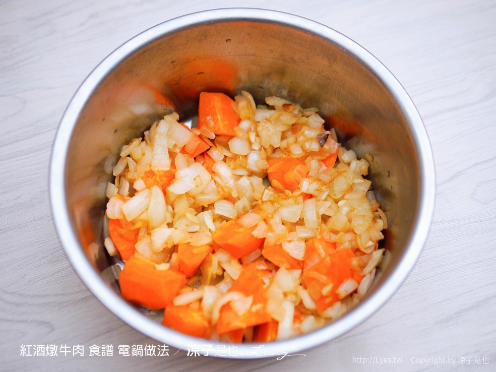 紅酒燉牛肉 食譜 電鍋 做法 紅酒 食材 牛肋條 部位 簡單法式料理