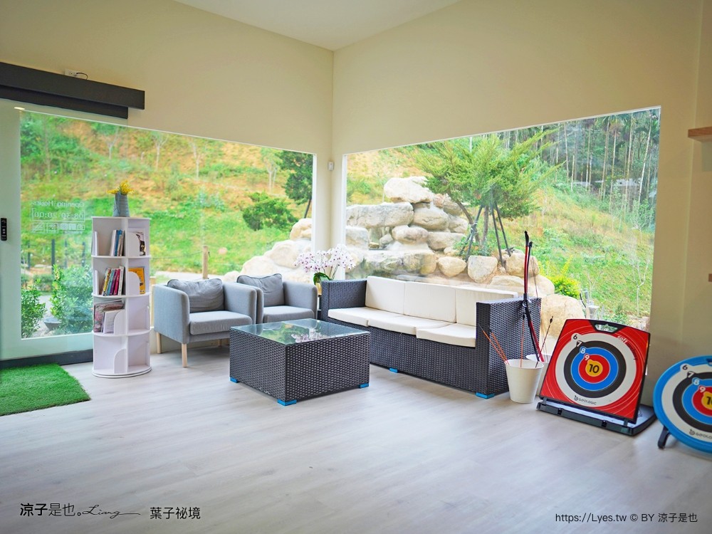 葉子祕境 南投埔里民宿 森林住宿 豪華懶人 netflix disney 日月潭 早餐 晚餐