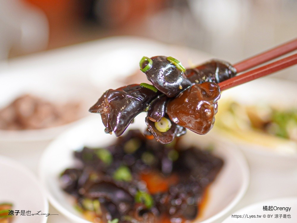 橘起Orengy 橘起 Orengy 台中南屯美食 橘起麵食 橘起菜單 老鴨粉絲 蘭州牛肉麵 平價麵店 大墩路餐廳 櫻桃鴨湯麵 清燉牛肉麵
