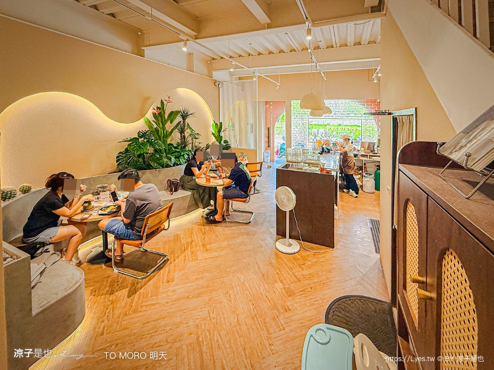 TO MORO 明天 台中早午餐 北屯新開幕 台中美食 台中北屯餐廳 文青咖啡館