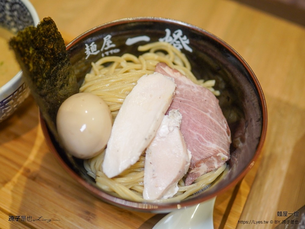 麵屋一燈 台中拉麵 菜單 勤美誠品 餐廳推薦 日本東京沾麵 公益路美食 日本拉麵名店 冠軍沾麵