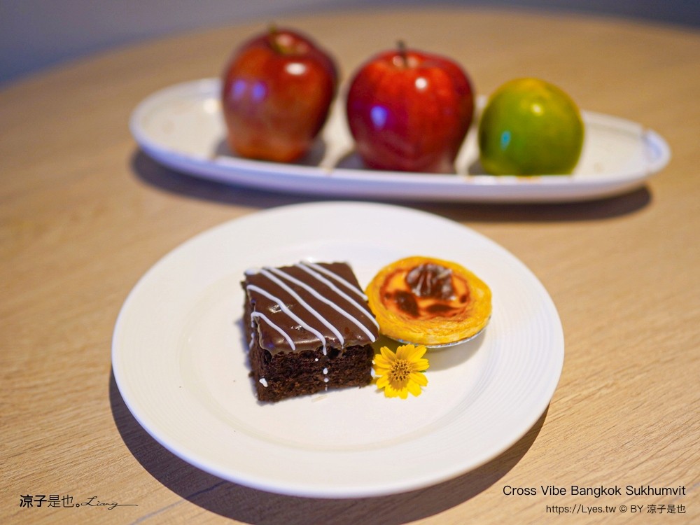 曼谷住宿 Cross Vibe Bangkok Sukhumvit 泰國飯店 四星級 親子飯店推薦 bts on nut 公寓式旅店 房價 交通 素坤逸
