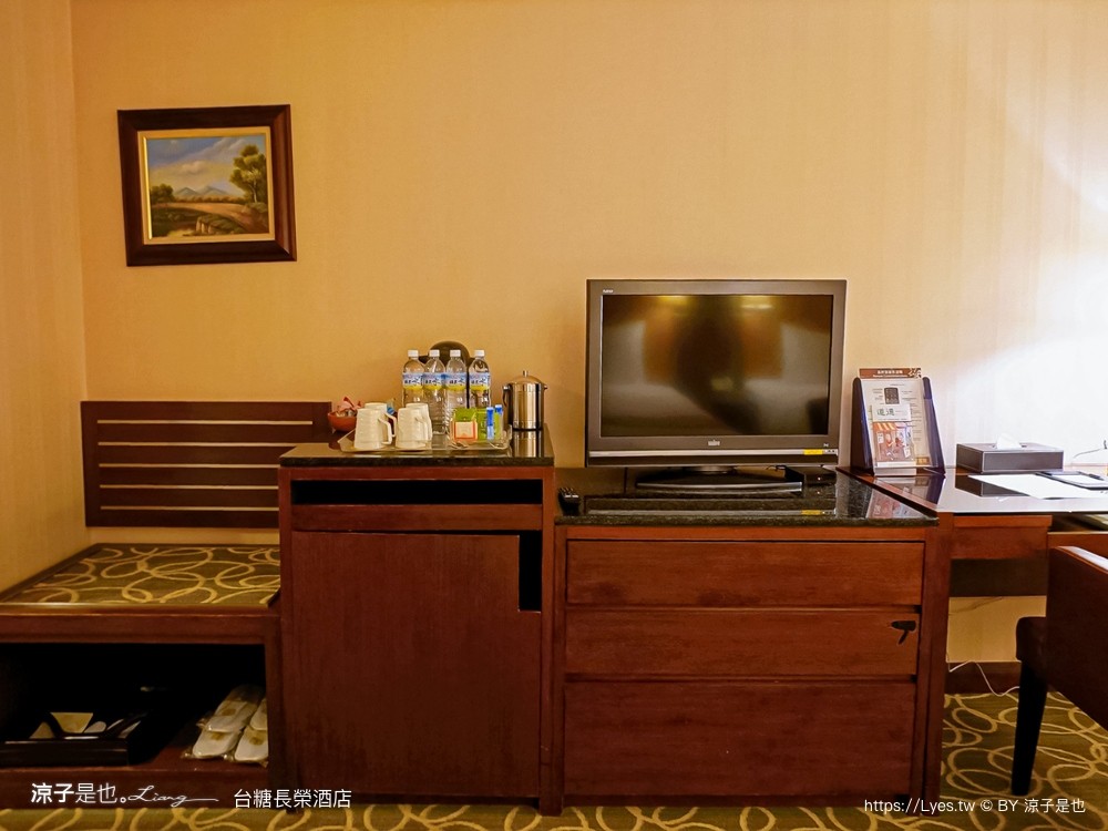 長榮飯店台南 台糖長榮酒店 台南住宿 高鐵假期 長榮桂冠自助餐 優惠 游泳池飯店 長榮早餐 評價 親子 遊戲室