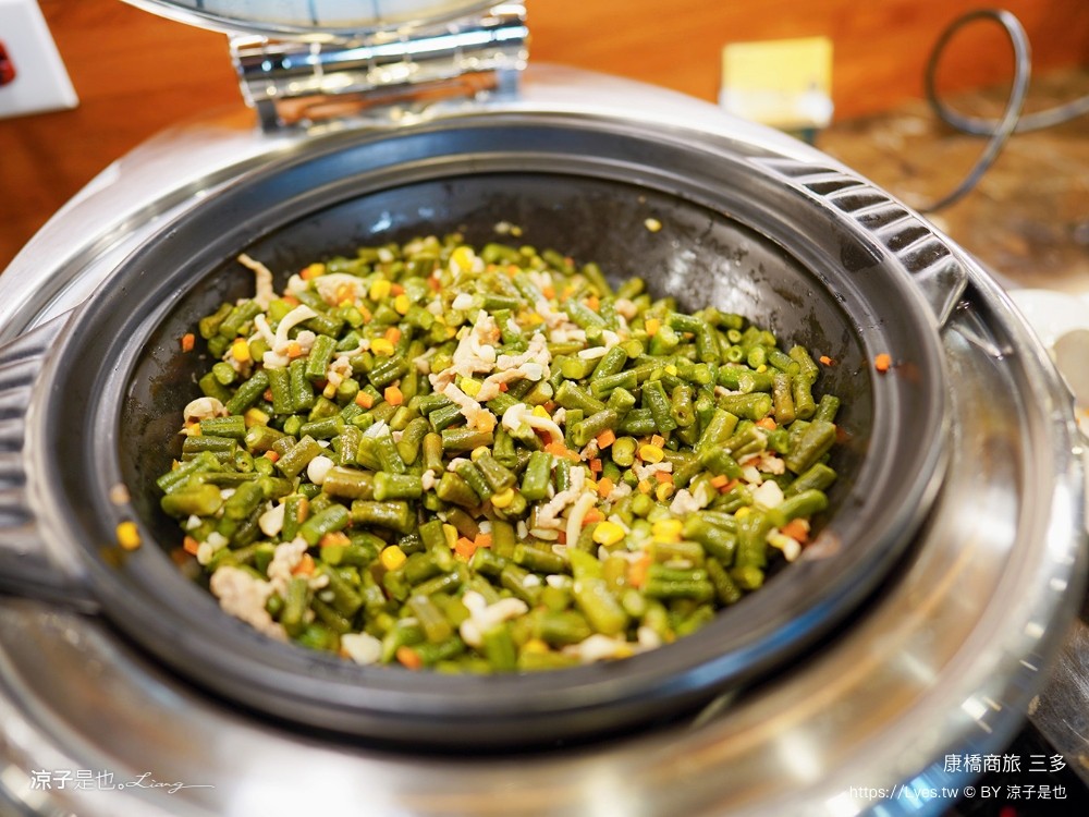 康橋大飯店 高雄住宿 康橋商旅三多分館 早餐 宵夜 吃到飽 康橋商旅據點 介紹