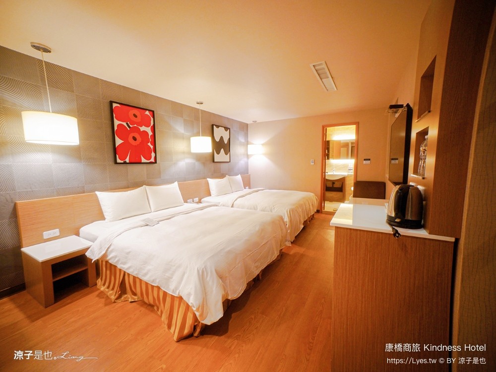康橋商旅 康橋商旅覺民館 早餐 宵夜 吃到飽 房型 高雄康橋商旅 高雄住宿推薦 高雄平價飯店 親子飯店 kindness hotel