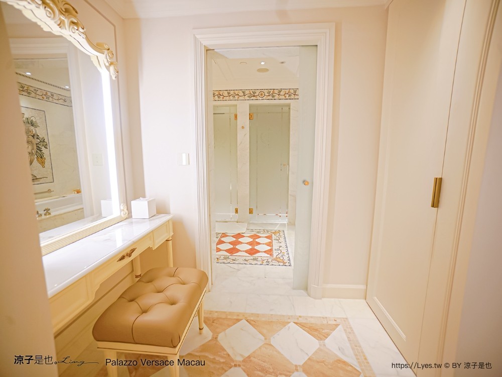 凡賽斯 澳門 palazzo versace macau 上葡京綜合度假村 澳門飯店推薦 穿梭接泊巴士 早餐 自助山 buffet 泳池 房價 親子住宿 兒童設施