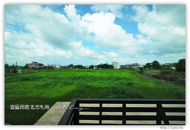 宜蘭民宿-北方札特(古堡館房間篇)-充滿木頭香氣的宜蘭城堡民宿