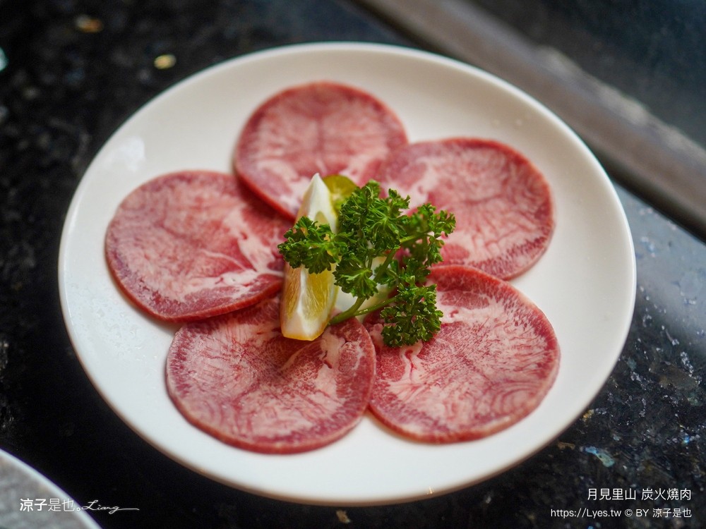 月見里山炭火燒肉 匠屋 菜單 台中燒肉 台中北屯美食 台中燒肉推薦 北屯美食 和牛燒肉 台中景觀餐廳 慶生優惠 當日壽星