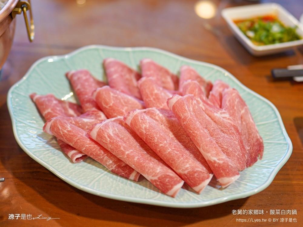 老舅的家鄉味 酸菜白肉鍋 菜單 台中美食 台中火鍋 忠孝路美食 東北料理 麵食點心 忠孝夜市