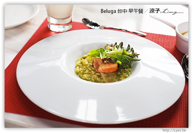 台中-Beluga Restaurant&Bar-享受貴婦級的池畔早午餐