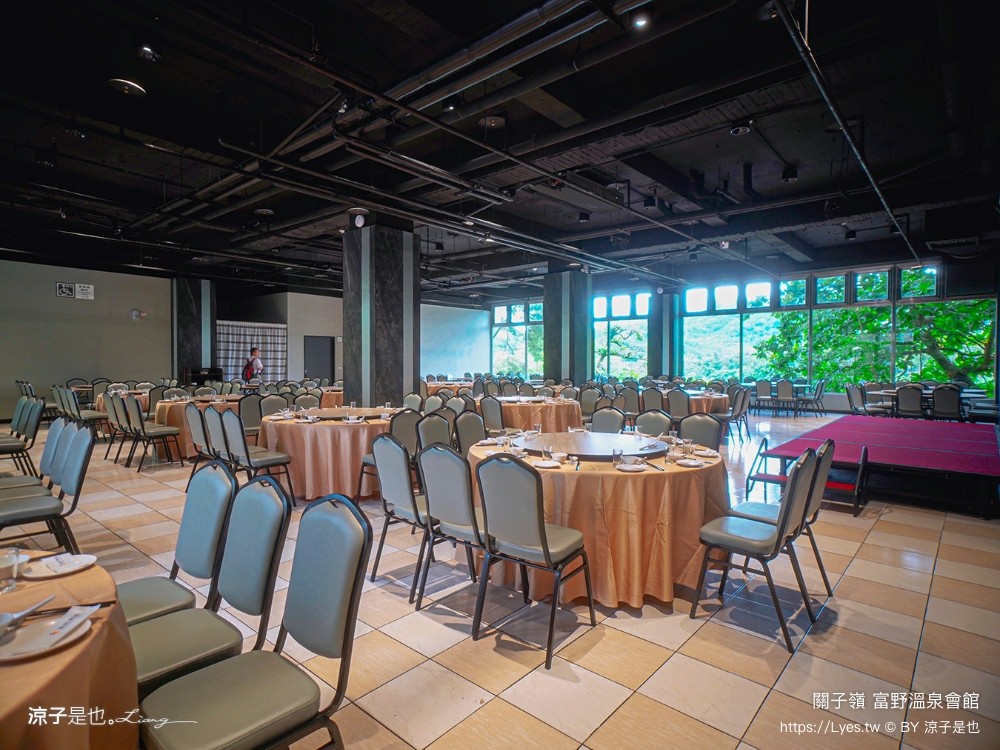 關子嶺富野溫泉會館 台南溫泉飯店 泥漿溫泉 台南住宿 房價優惠 房型 早餐 開幕 關子嶺泡湯 大眾泡湯池 游泳池 親子家庭房