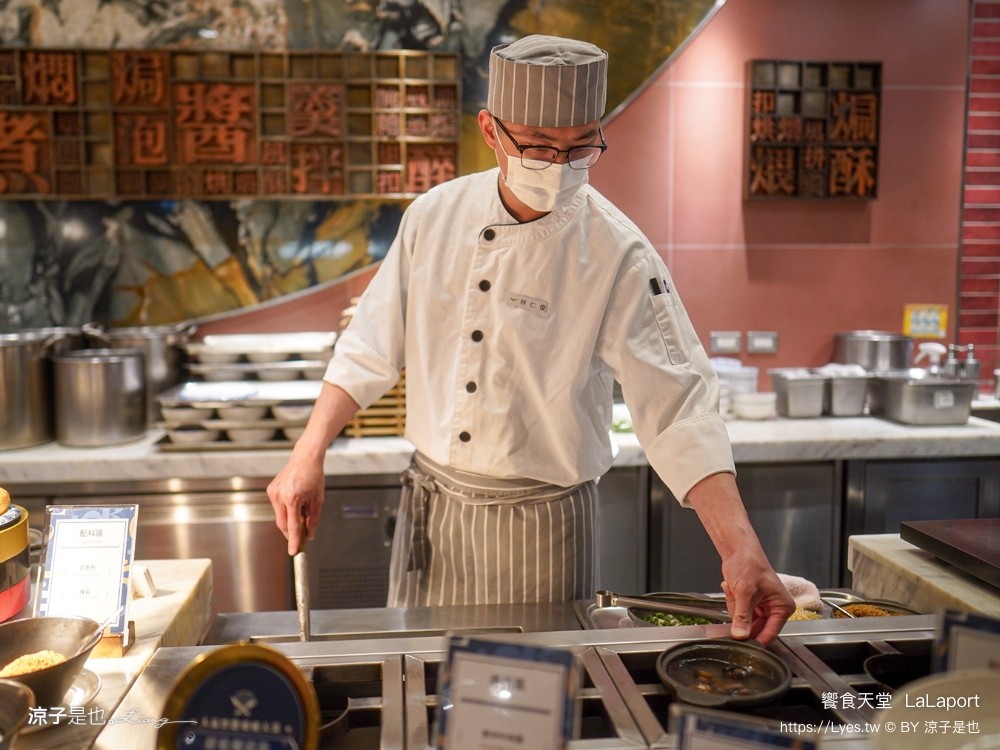 饗食天堂 lalaport 台中吃到飽推薦 必吃料理 台中美食 吃到飽餐廳 buffet 價位 牛排 生魚片 甜點