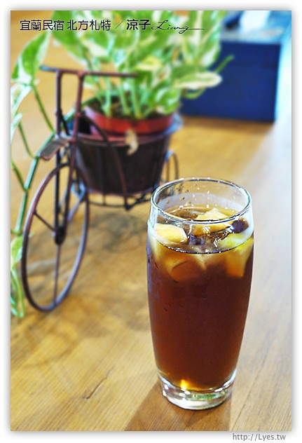 宜蘭民宿-北方札特(古堡館房間篇)-充滿木頭香氣的宜蘭城堡民宿