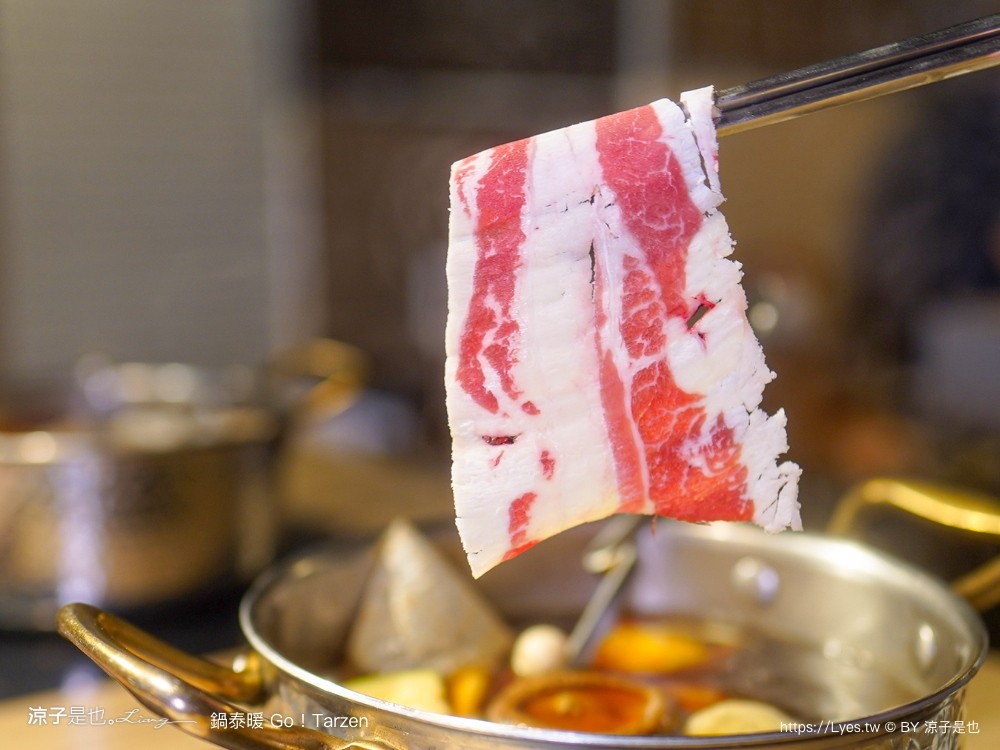 鍋泰暖 泰式南洋火鍋 台中美食 台中火鍋 大里美食 泰式火鍋 吃到飽餐廳 冬蔭功 肉骨茶 自助吧 蔬食飲品