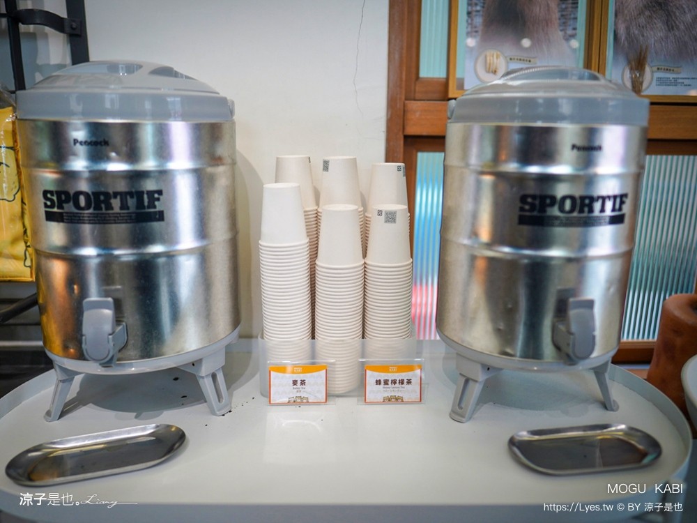 mogu kabi 豆塔專賣店 台南水豚景點 菜單 台南甜點推薦 夏威夷豆塔 台南水豚下午茶 水果塔 水豚打卡景點