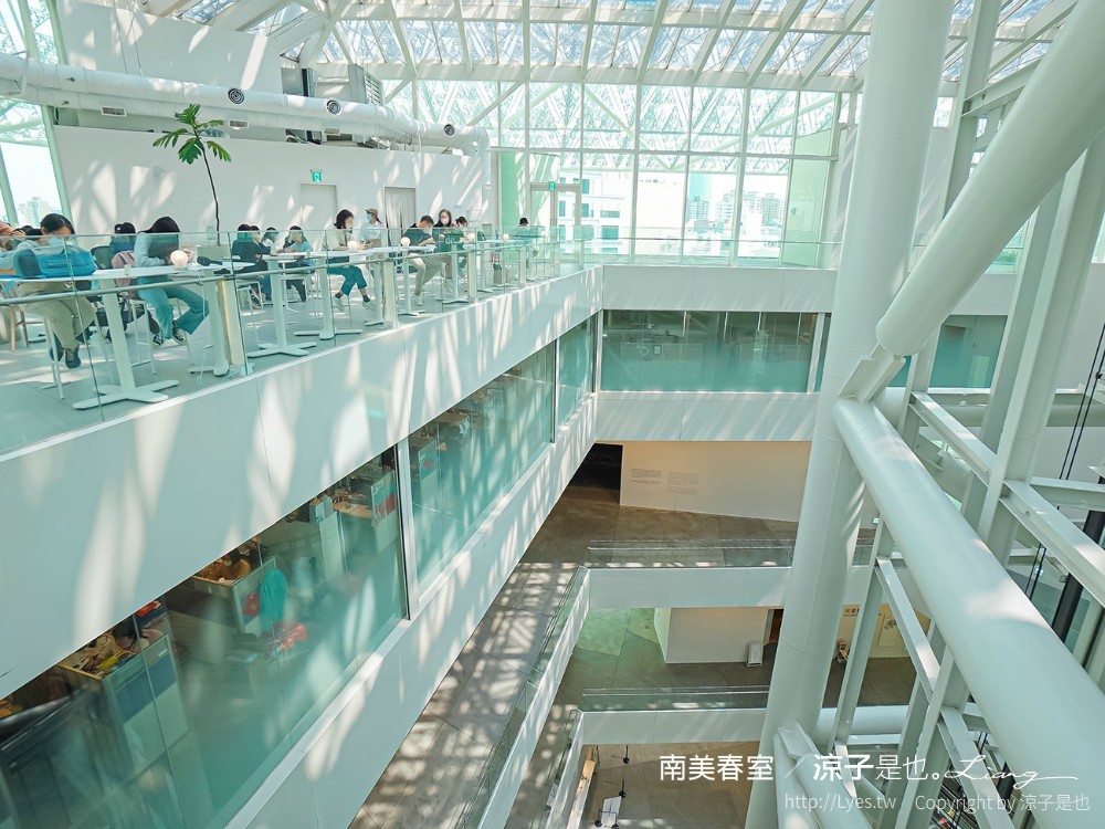 南美春室The POOL 菜單 台南美術館 台南咖啡館 台南甜點 台南景觀餐廳 美食 天空公園
