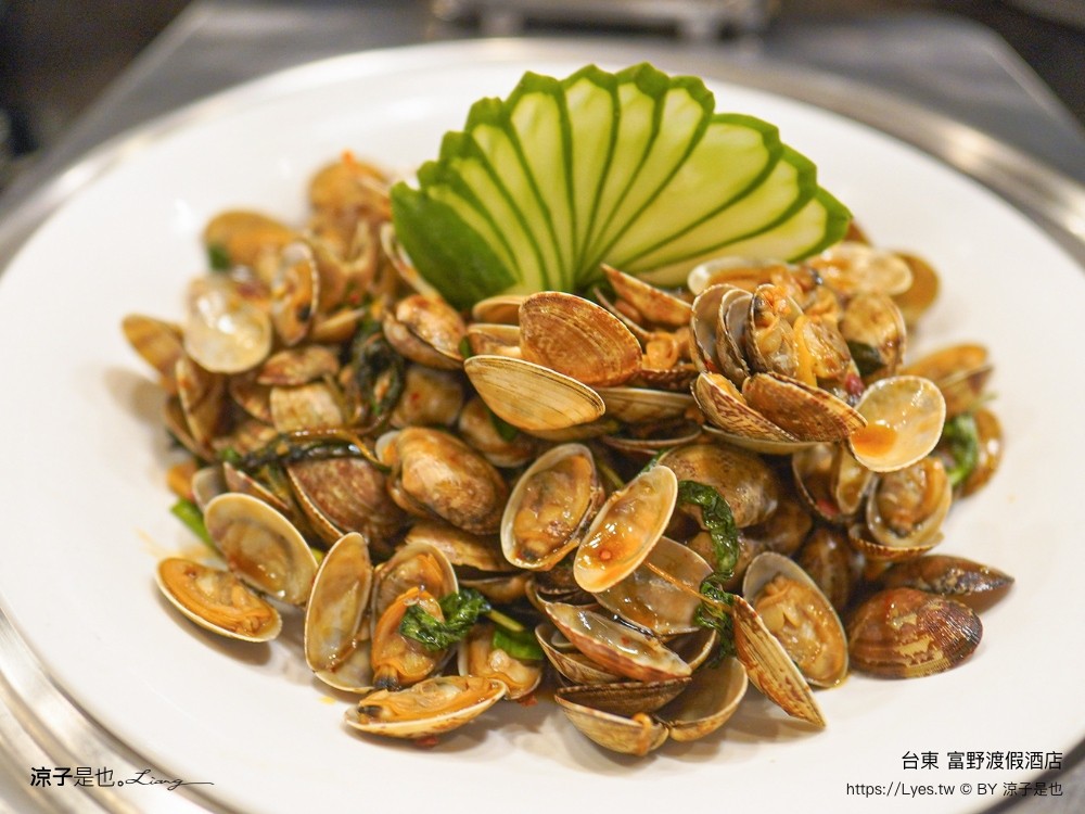 台東富野渡假酒店 台東吃到飽 台東住宿 推薦 一泊二食 宵夜 市區飯店 高cp值 親子飯店 台東美食小吃 吃到飽餐廳