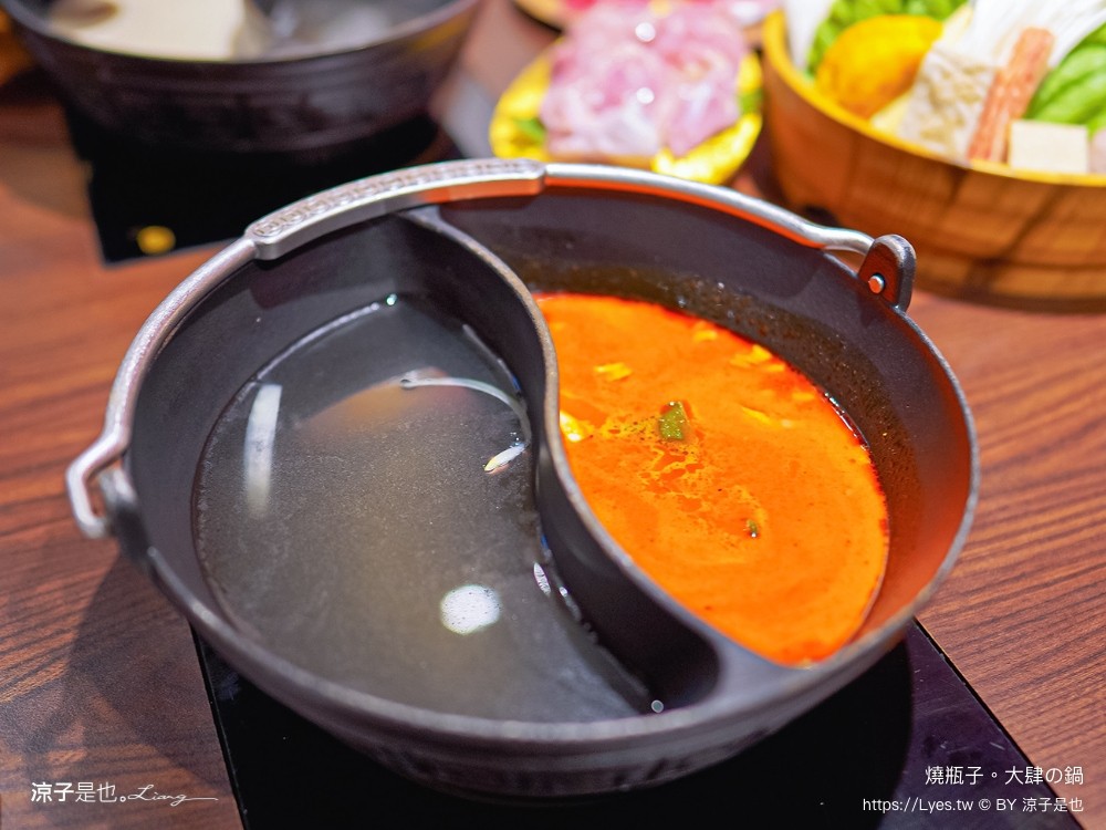 燒瓶子 菜單 台中北屯火鍋餐廳 彰化員林 個人鴛鴦鍋 燒瓶子大肆の鍋 食尚玩家 冰淇淋飲料吃到飽