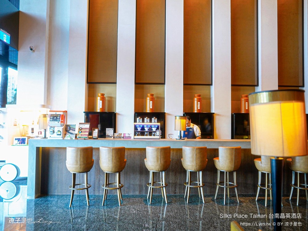 台南晶英酒店 台南住宿 星級飯店 親子飯店 房型 泳池 早餐 兒童遊戲室 餐廳 silks place tainan
