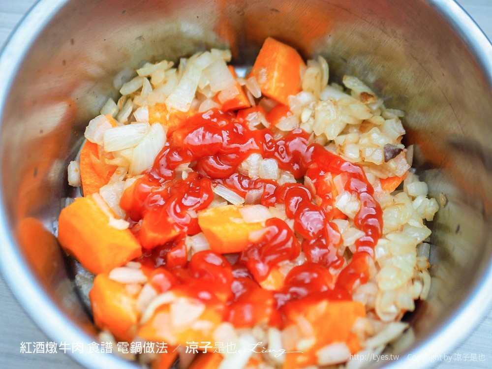 紅酒燉牛肉 食譜 電鍋 做法 紅酒 食材 牛肋條 部位 簡單法式料理