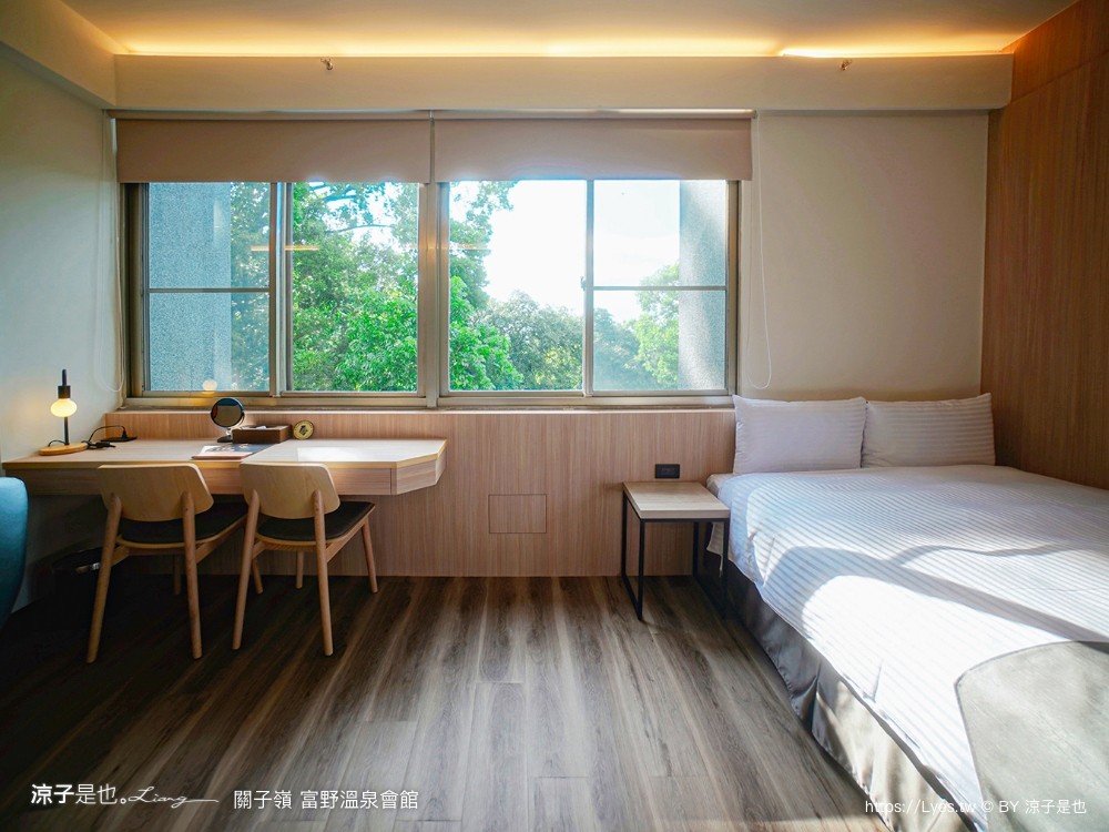 關子嶺富野溫泉會館 台南溫泉飯店 泥漿溫泉 台南親子住宿 泳池戲水區 房價優惠 房型 早餐 和式 開幕 關子嶺泡湯 大眾泡湯池 游泳池 親子家庭房