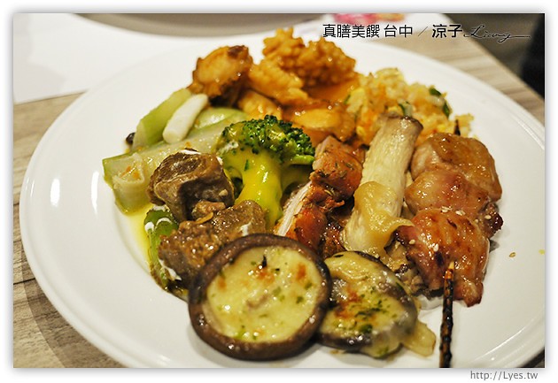 台中-真膳美饌百食匯-餐點不錯但人太多的真膳美饌