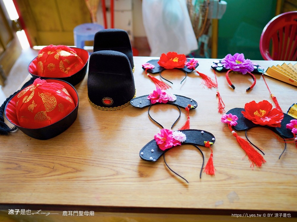 鹿耳門聖母廟 月老 台南景點 特色介紹 換裝攝影棚 鹿耳門聖母廟煙火 住宿 免門票 親子景點