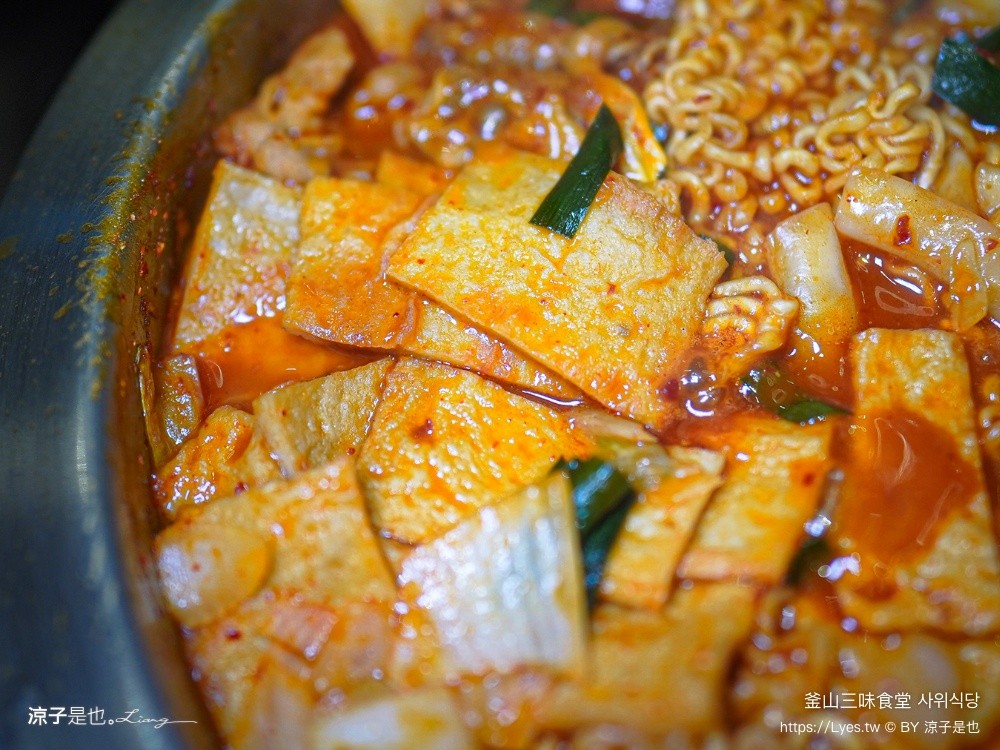 釜山三味食堂 사위식당 台中韓式料理 一中街美食 一中街韓式料理 台中新開幕餐廳