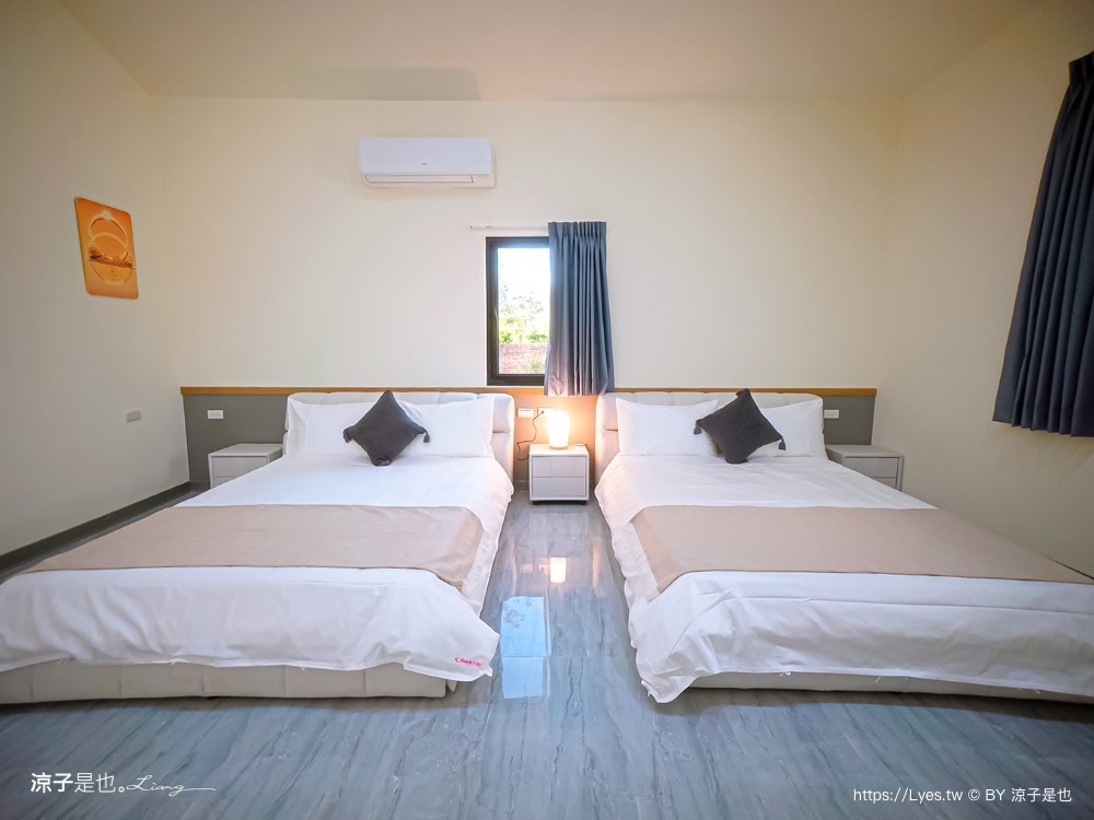 墾丁包棟民宿 屏東住宿 滿州住宿 touch villa 泳池 房型 庭院 卡拉ok 烤肉